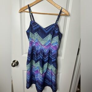 American Eagle Dress Sweetheart Neckline Chevron Print mini spaghetti straps
